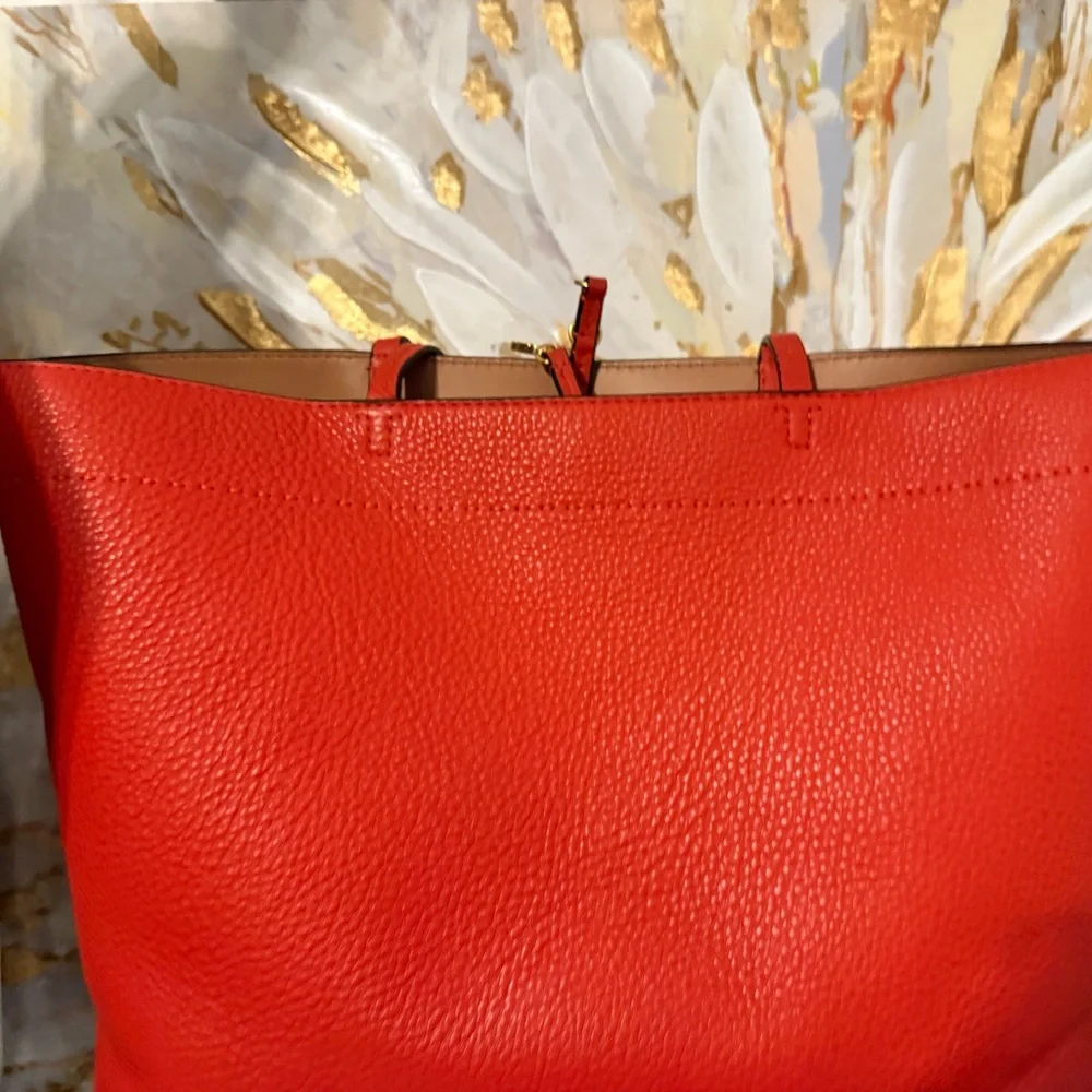 Tory Burch McGraw - Picture 6 of 12